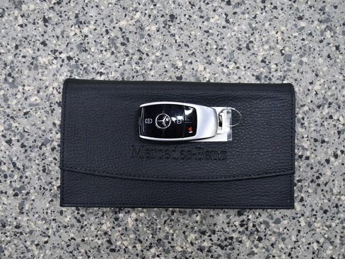 Used 2023 Mercedes-Benz G 550 image 35