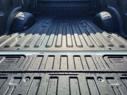 Used 2025 Ford F350 XLT image 12