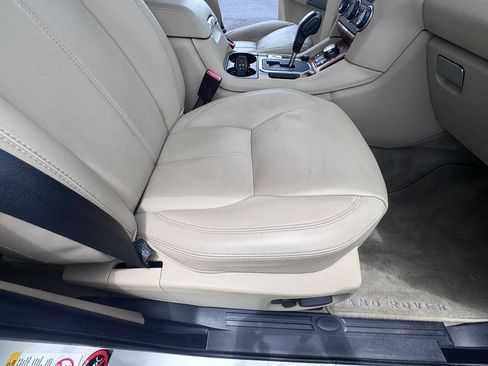 Used 2010 Land Rover LR4 HSE LUX AWD/4WD image 46
