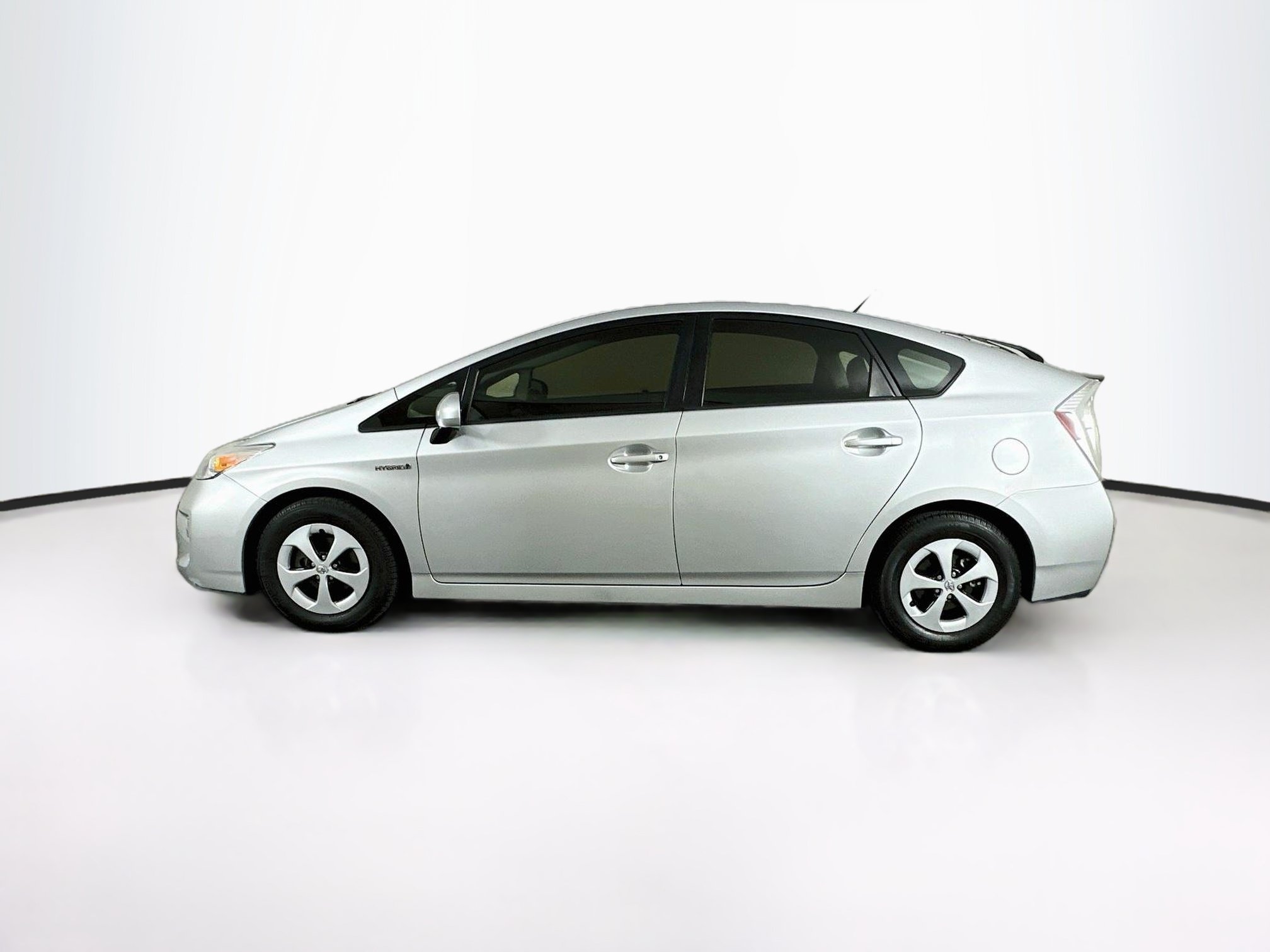Used 2014 Toyota Prius Three FWD image 4