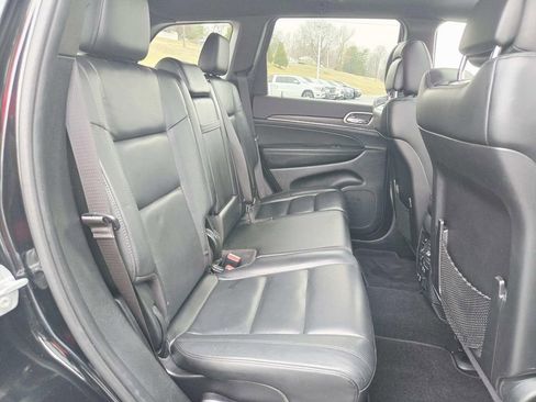 Used 2020 Jeep Grand Cherokee Limited image 15