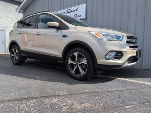 Used 2018 Ford Escape SEL AWD/4WD image 1