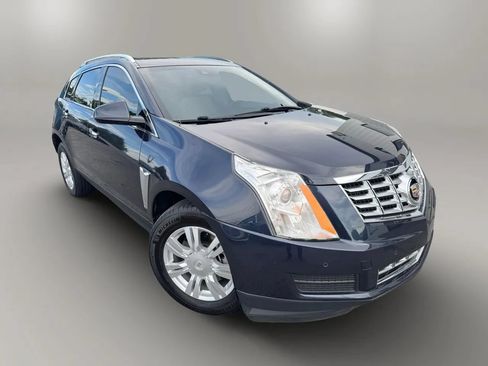 Used 2016 Cadillac SRX Luxury w/ Driver Awareness Package FWD image 2