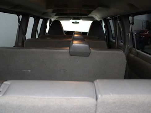 Used 2013 Chevrolet Express 3500 LS image 16