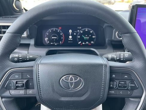 New 2026 Toyota 4Runner Limited image 22