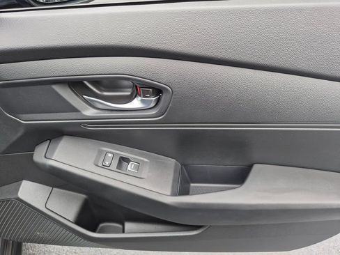 Used 2025 Honda Accord LX image 33