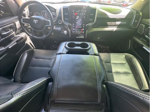 Used 2021 RAM 1500 Laramie AWD/4WD image 19