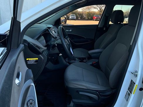 Used 2016 Hyundai Santa Fe Sport image 10