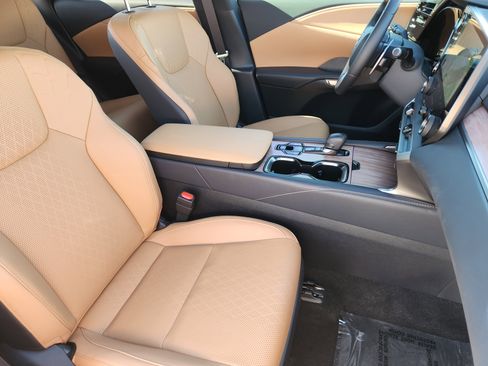 Certified 2025 Lexus RX 350 Premium Plus w/ Accessory Package (Z1) image 15