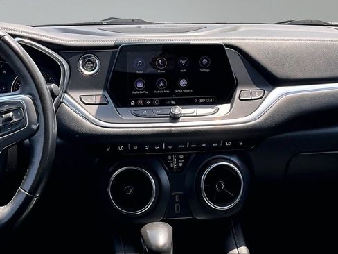 Used 2020 Chevrolet Blazer LT FWD image 6