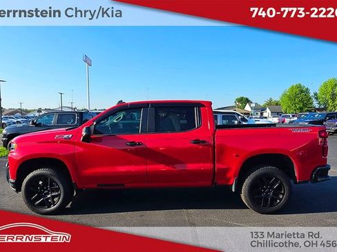 Used 2021 Chevrolet Silverado 1500 LT Trail Boss w/ Convenience Package II AWD/4WD image 4