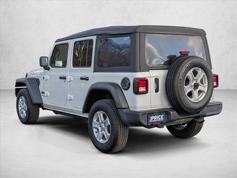 Used 2022 Jeep Wrangler Unlimited Sport S image 8