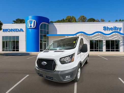 Used 2024 Ford Transit 250 Low Roof w/ Exterior Upgrade Package image 4