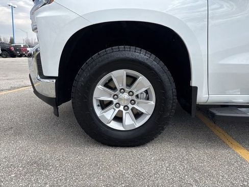 Used 2022 Chevrolet Silverado 1500 LT w/ Safety Package image 41