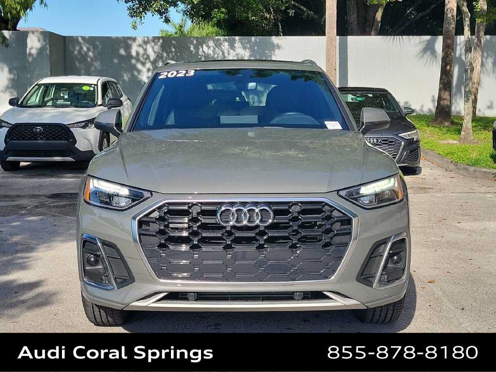 Used 2023 Audi Q5 2.0T Premium w/ Convenience Package AWD/4WD image 14