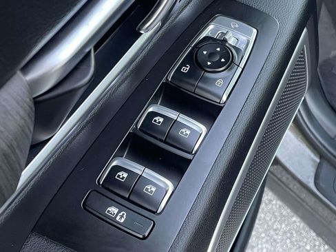 Used 2023 Kia Telluride EX image 6