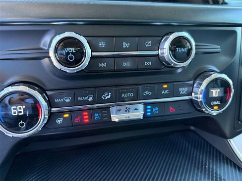 Certified 2021 Ford F150 Limited image 25