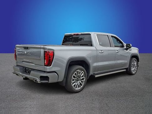 Used 2025 GMC Sierra 1500 Denali Ultimate AWD/4WD image 4