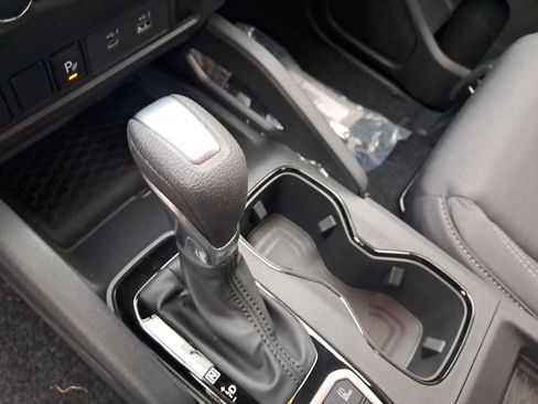 New 2026 Nissan Frontier SV w/ Tow Package image 25