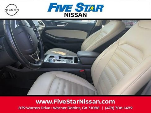 Used 2023 Ford Edge SEL AWD/4WD image 8