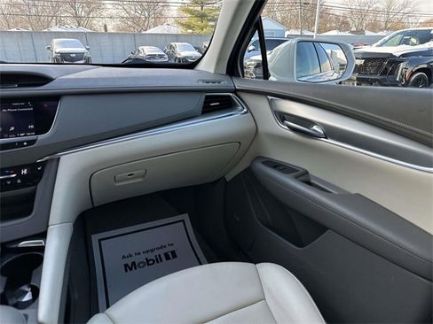 Used 2020 Cadillac XT5 Premium Luxury image 31