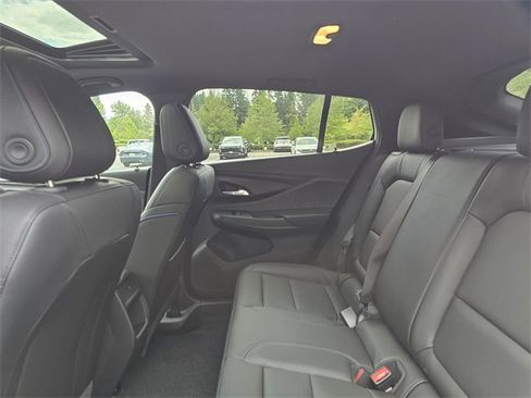 New 2025 Buick Envista Sport Touring w/ Convenience I Package image 16