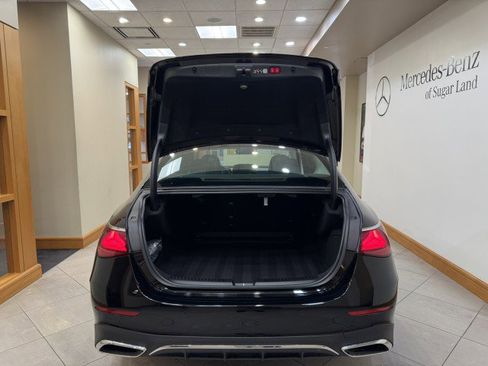 Certified 2025 Mercedes-Benz E 350 4MATIC Sedan image 22