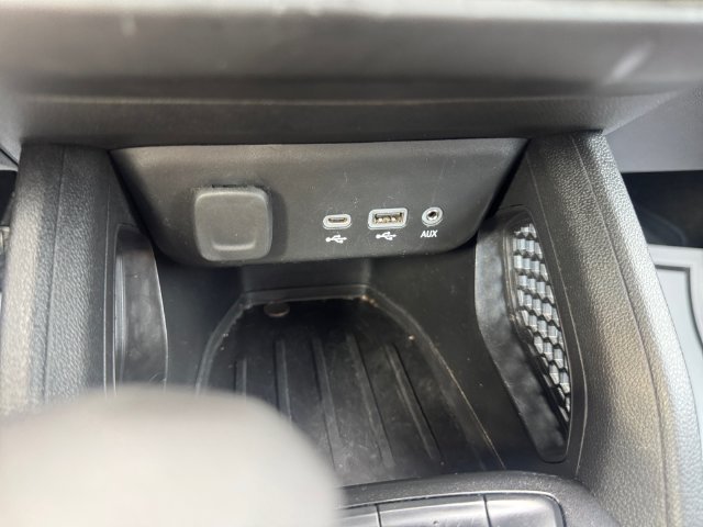 Used 2023 Chevrolet TrailBlazer LT w/ Convenience Package FWD image 19
