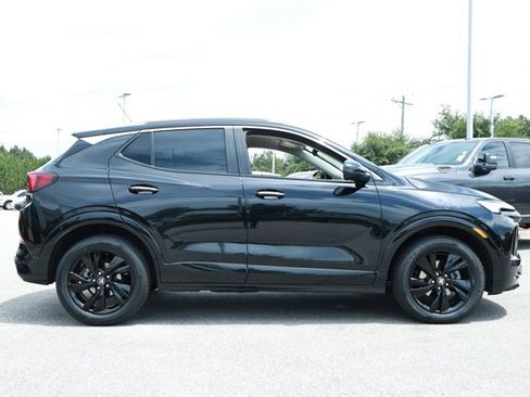 Used 2024 Buick Encore GX Sport Touring FWD image 4