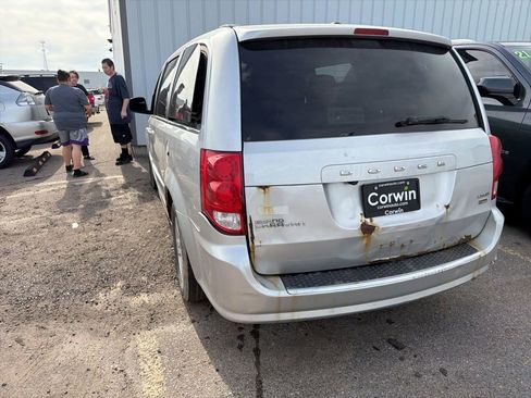Used 2012 Dodge Grand Caravan Crew w/ Crew Value Pkg FWD image 9