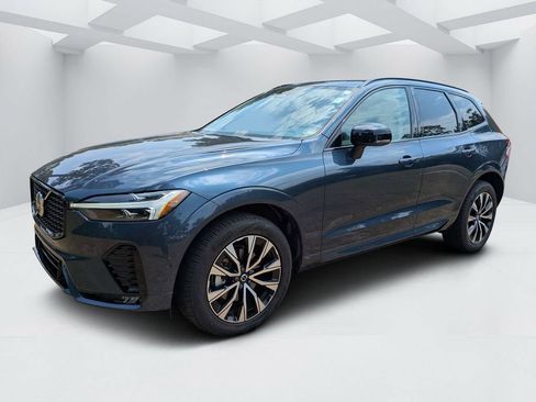 Certified 2024 Volvo XC60 B5 Plus w/ Protection Package Premier AWD/4WD image 6