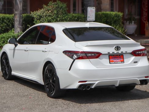 Used 2023 Toyota Camry XSE FWD image 6
