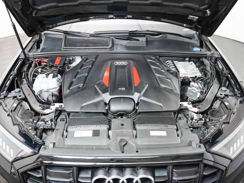 Used 2023 Audi SQ7 Prestige image 4