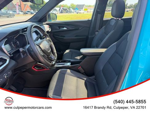 Used 2021 Chevrolet TrailBlazer RS w/ Sun and Liftgate Package AWD/4WD image 7