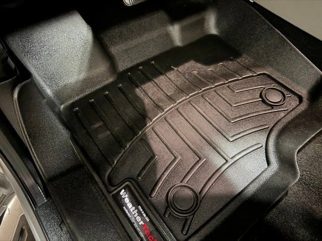 Used 2020 Ford F150 XLT w/ Equipment Group 302A Luxury AWD/4WD image 19