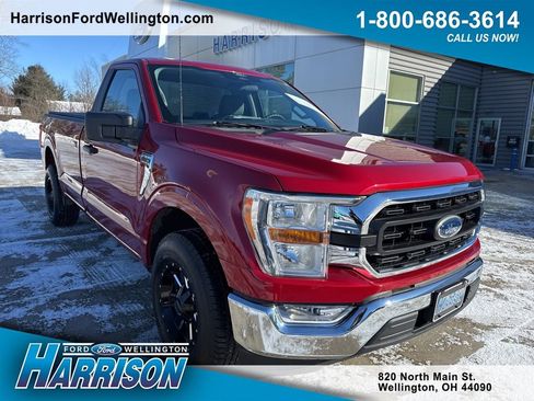 Used 2022 Ford F150 XLT image 1