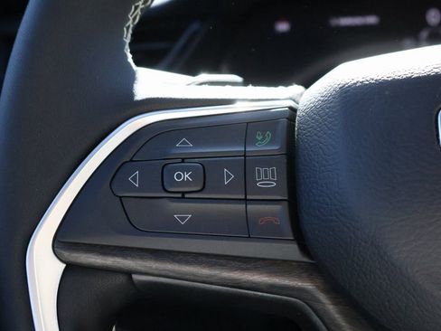 New 2026 Jeep Grand Cherokee L Limited image 28