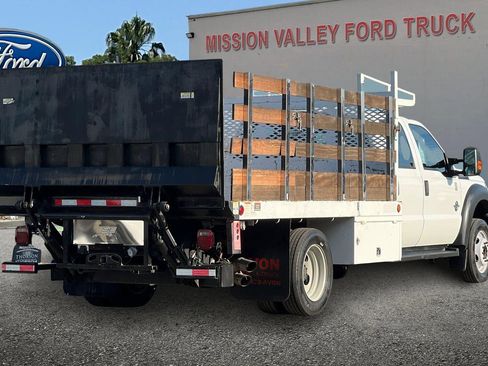 Used 2016 Ford F550 2WD Crew Cab Super Duty image 4