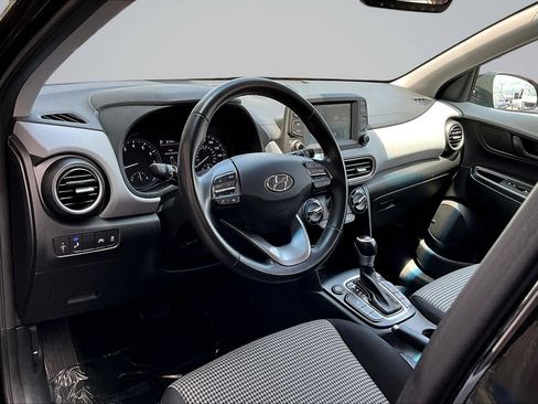 Used 2021 Hyundai Kona SEL Plus w/ Cargo Package AWD/4WD image 14