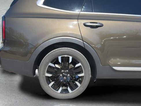 Used 2023 Kia Telluride SX Prestige image 13