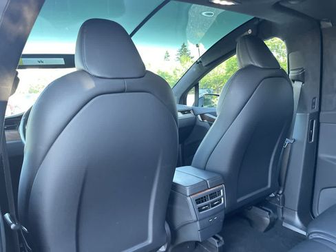 Used 2020 Tesla Model X Long Range AWD/4WD image 28