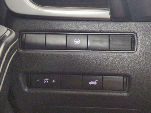 Used 2021 Nissan Rogue SL FWD image 29