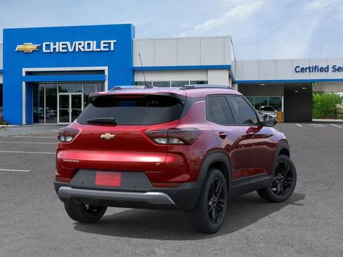 New 2026 Chevrolet TrailBlazer LT w/ Convenience Package FWD image 4