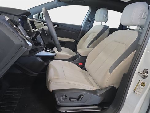 New 2026 Audi Q4 e-tron Premium Plus image 10