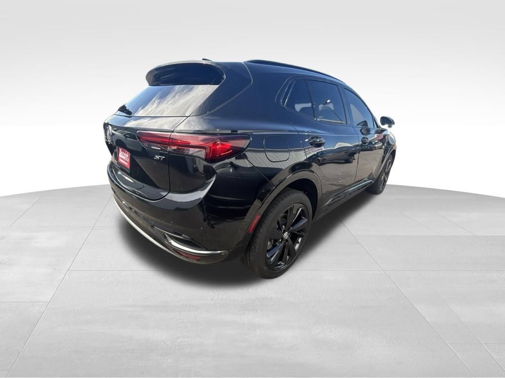 Used 2023 Buick Envision Essence w/ Sport Touring Package AWD/4WD image 7