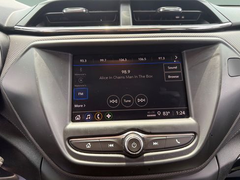 Used 2022 Chevrolet TrailBlazer LS FWD image 23