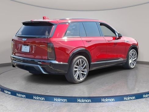 New 2026 Cadillac Vistiq Sport w/ LPO, Floor Liner Package image 5