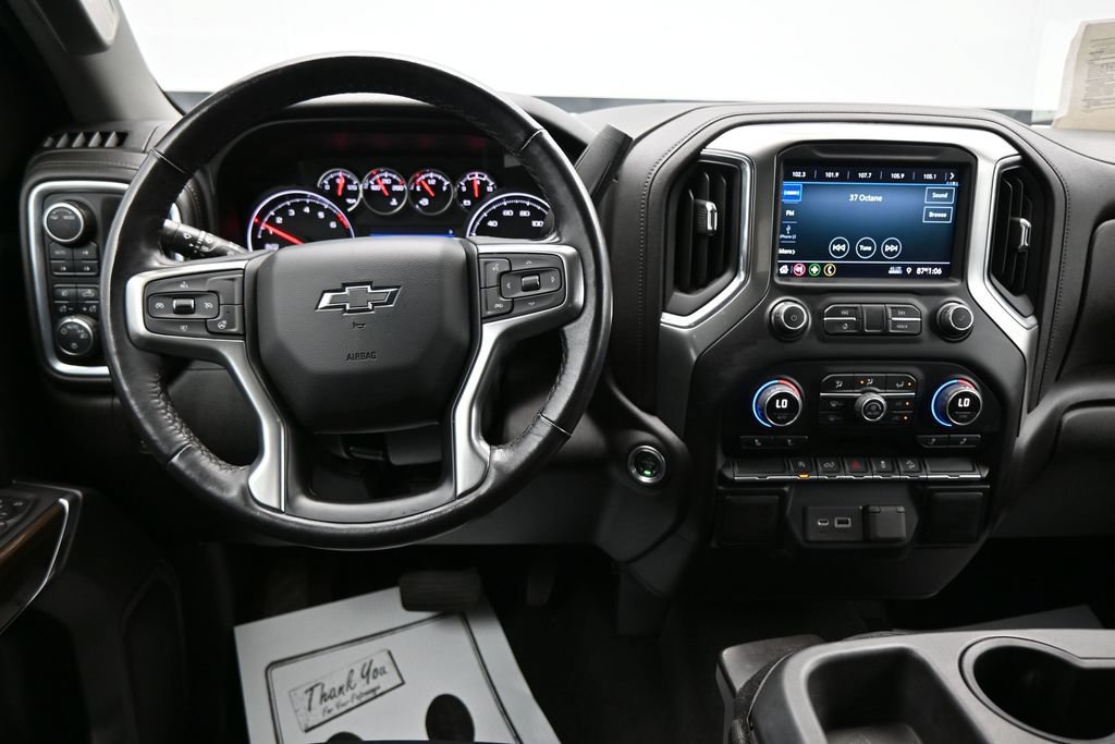 Used 2022 Chevrolet Silverado 1500 RST w/ LPO, Blackout Package AWD/4WD image 14