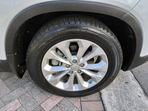 Used 2015 Kia Sorento EX w/ EX V6 Touring Package image 47