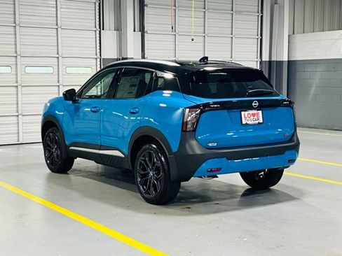 New 2026 Nissan Kicks SR FWD image 14